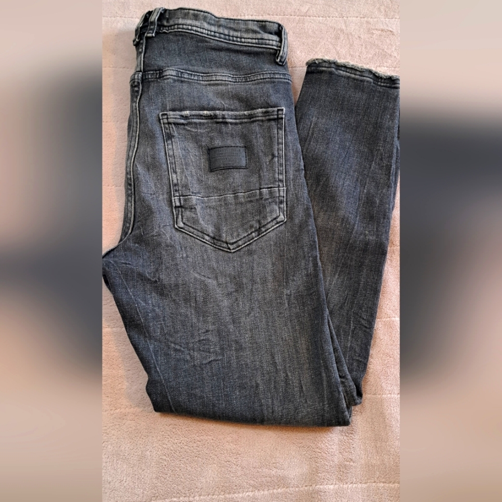 Zara jeans